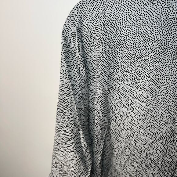 Grand & Greene Blk & Wht V Neck Button Detail Long Sleeve Printed Crepe Top XL - Picture 12 of 15